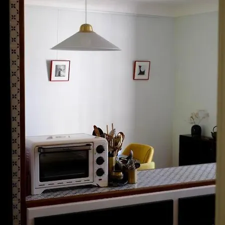 Apartment Centre - Quartier Sauvegarde: Confort Et Lumiere!